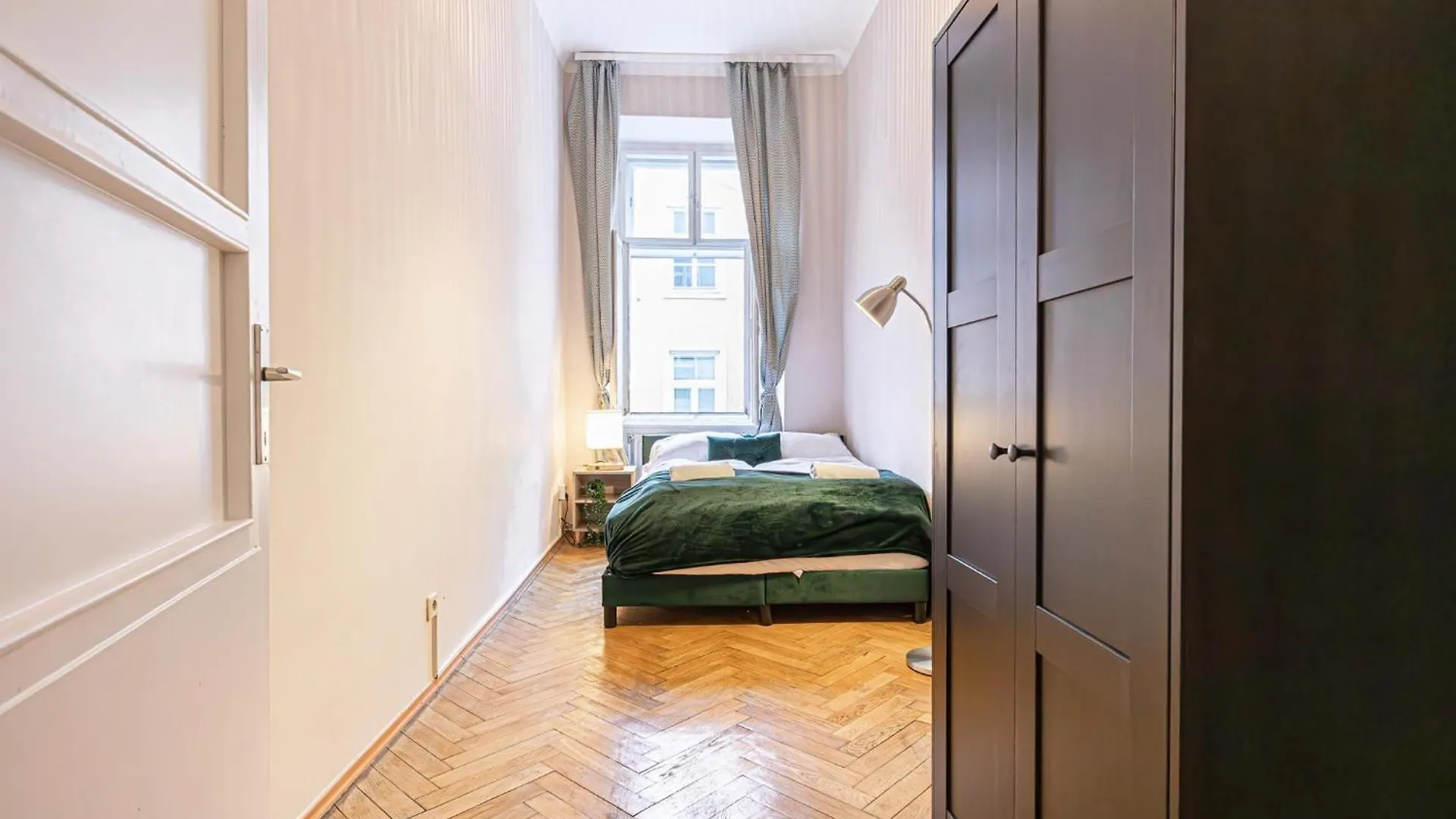 Metropolitan Charm Stylish 2Br & 1Lr Apt In Vienna'S Core